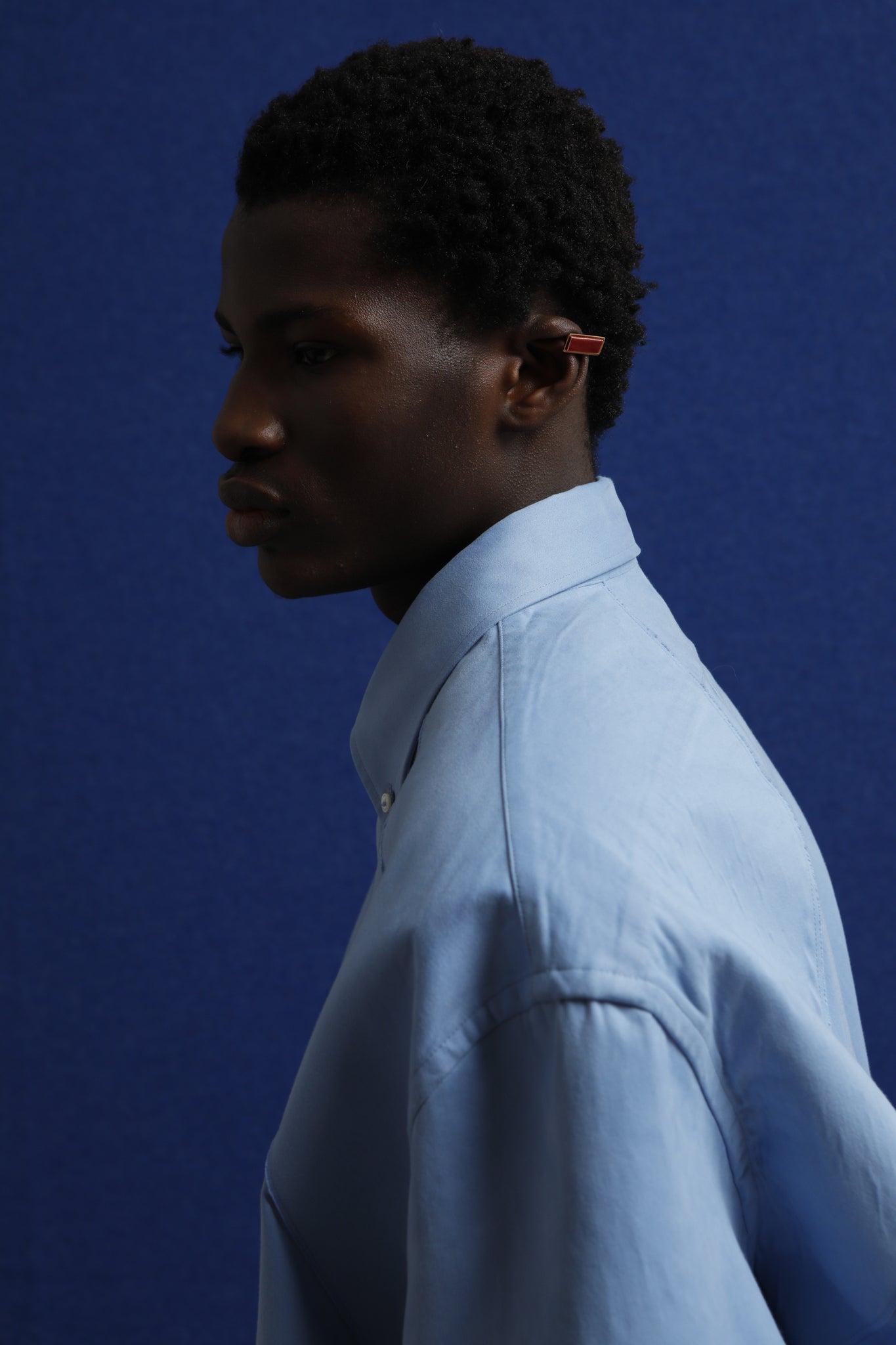 RECTANGULAR HELIX EARRING BURGUNDY