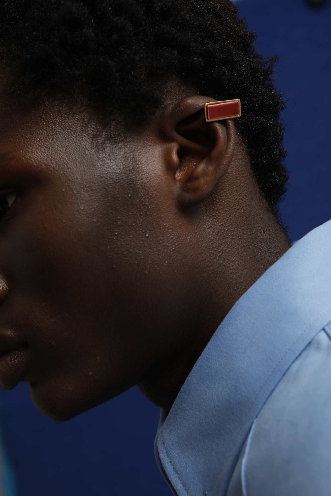 RECTANGULAR HELIX EARRING BURGUNDY