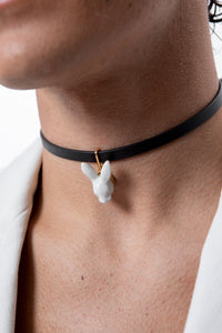 RABBIT HEAD LEATHER CHOKER