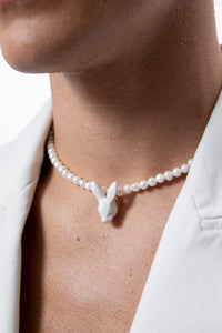 RABBIT HEAD & PEARLS NECKLACE