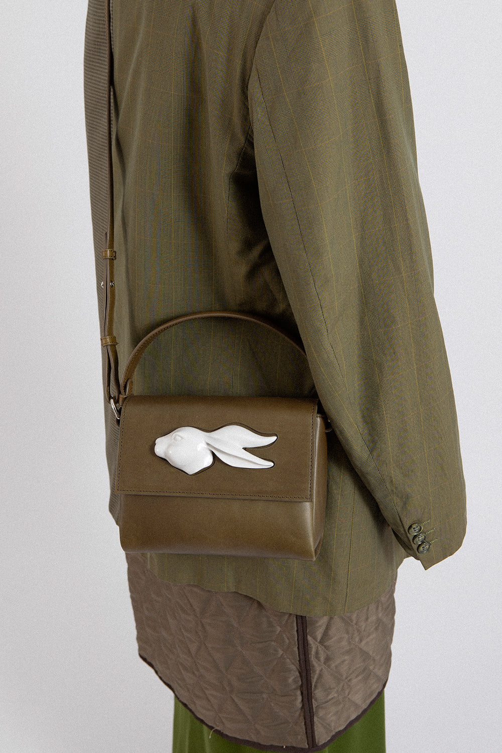 FLAP RABBIT HEAD BAG OLIVE