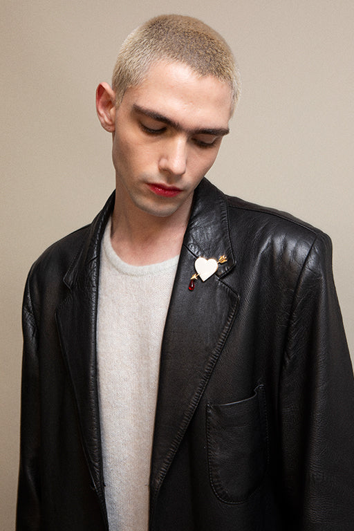 Katzengesichts-Anstecknadel